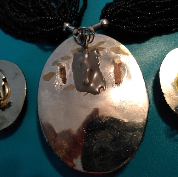 ANTIQUE NECKLACE AND CLIP EARRINGS!!! - Picture 7 of 12